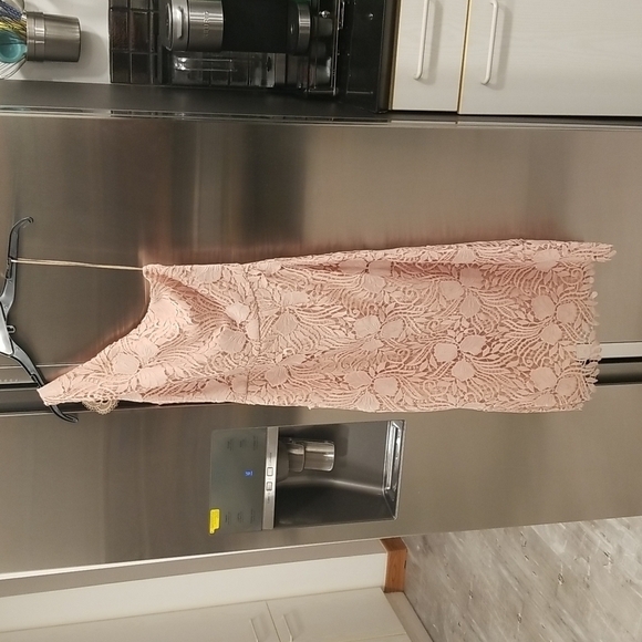 💕REISS💕 Mena One-Shoulder Crochet Lace Dress ~ Nude US 6 NWT - Picture 6 of 13